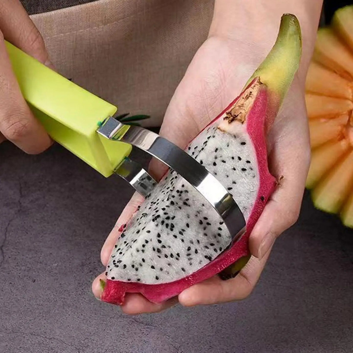 Cuillère à fruits 3 en 1 - L’outil parfait pour préparer vos fruits avec style